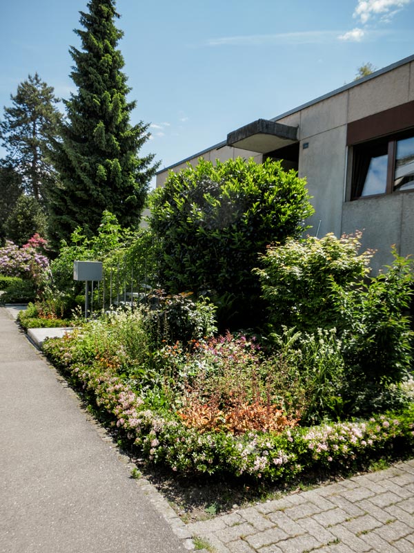 Rabatte im Frühsommer des Folgejahres