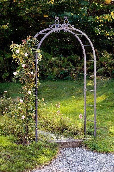 Rosenbogen, Rankhilfe